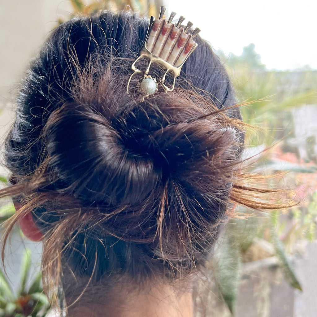 Conchiolin Crown Hair Ornament - Yellow Bronze | Kirsten Muenster Jewelry