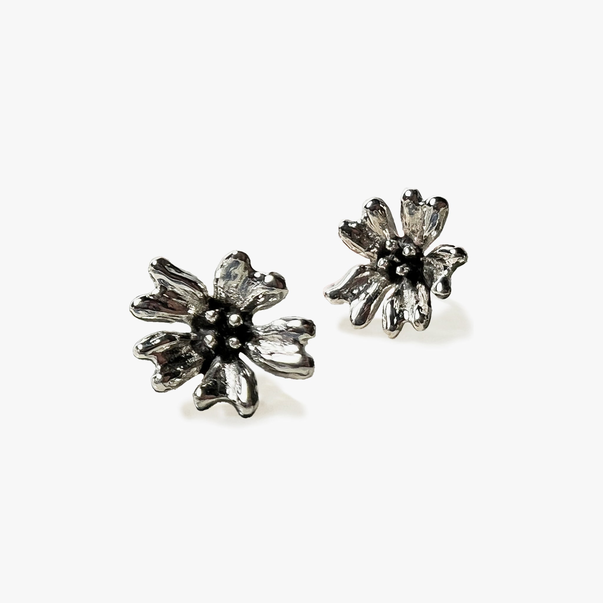Flora Earrings in Sterling Silver Flora Earrings in Sterling Silver