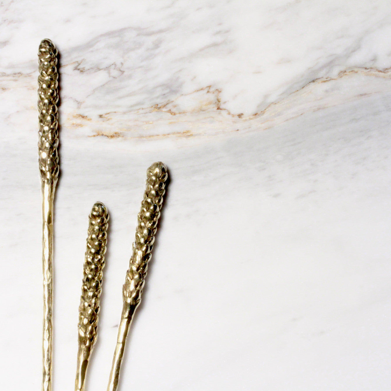 Araucaria Hair Stick - Yellow Bronze | Kirsten Muenster Jewelry display picture 2